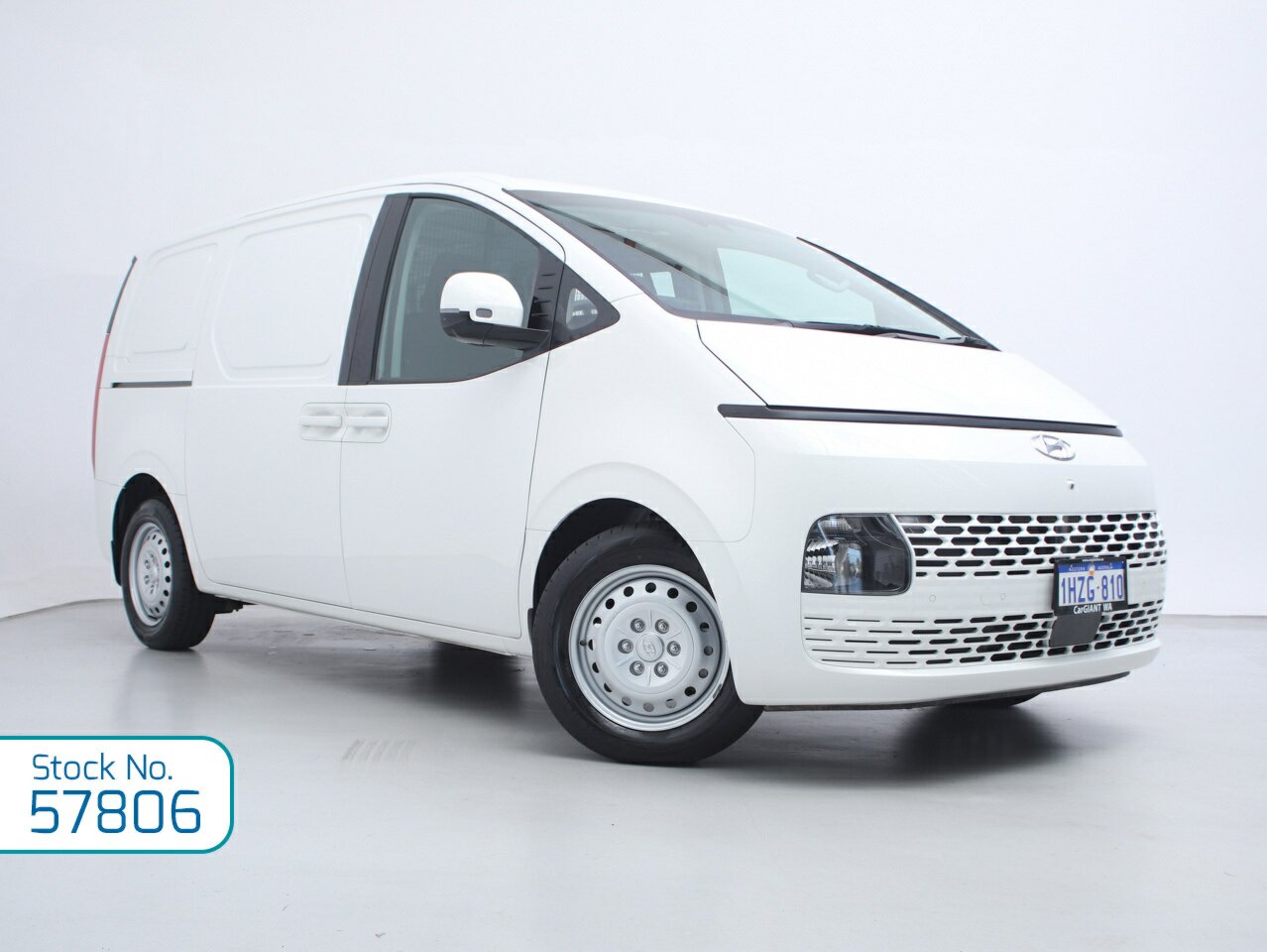 Car Giant WA | 2023 Hyundai Staria US4.V2 MY23 - 57806